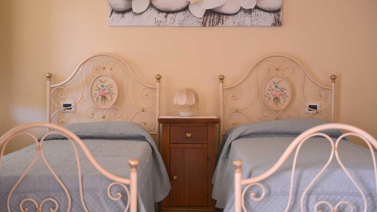 La Locanda Francigena Bed & Breakfast Lucca Exterior foto